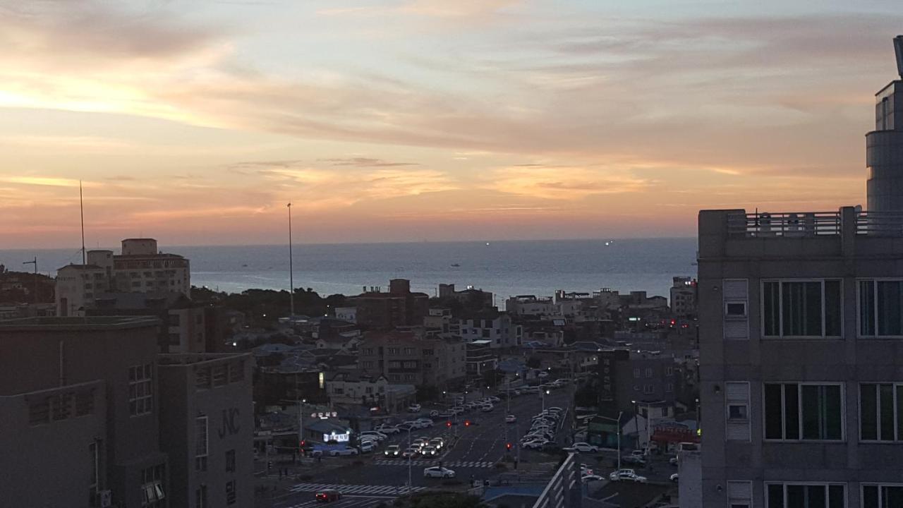 R&T Hotel جيجو المظهر الخارجي الصورة