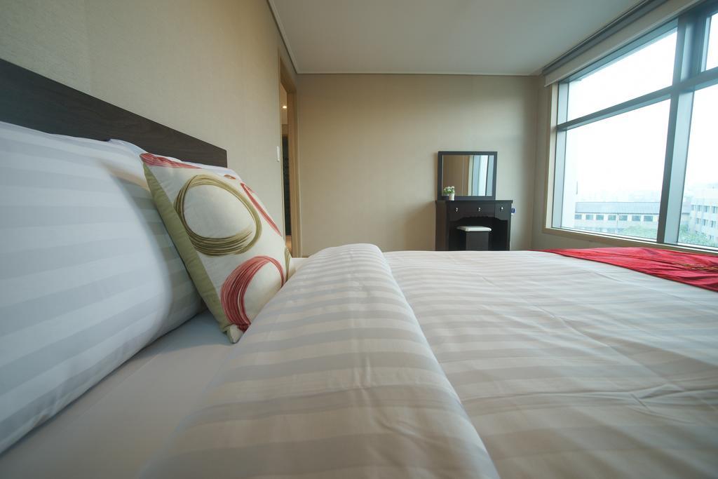 R&T Hotel جيجو الغرفة الصورة