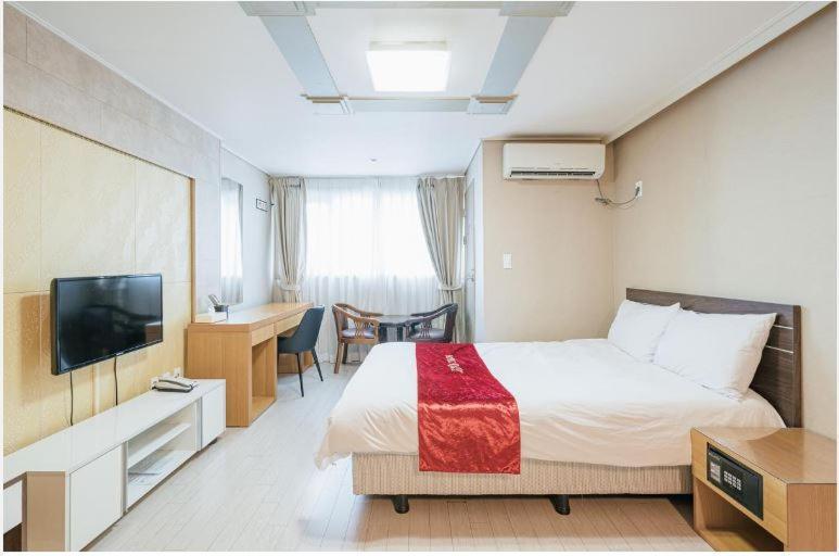 R&T Hotel جيجو المظهر الخارجي الصورة