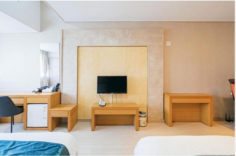 R&T Hotel جيجو المظهر الخارجي الصورة