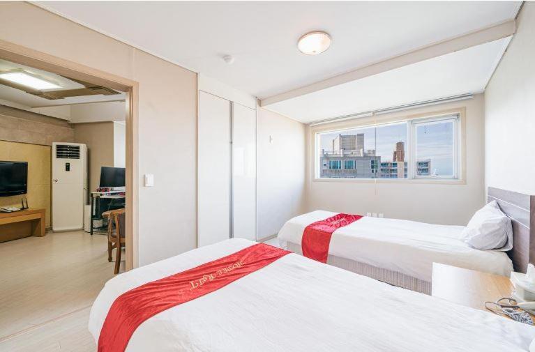 R&T Hotel جيجو المظهر الخارجي الصورة