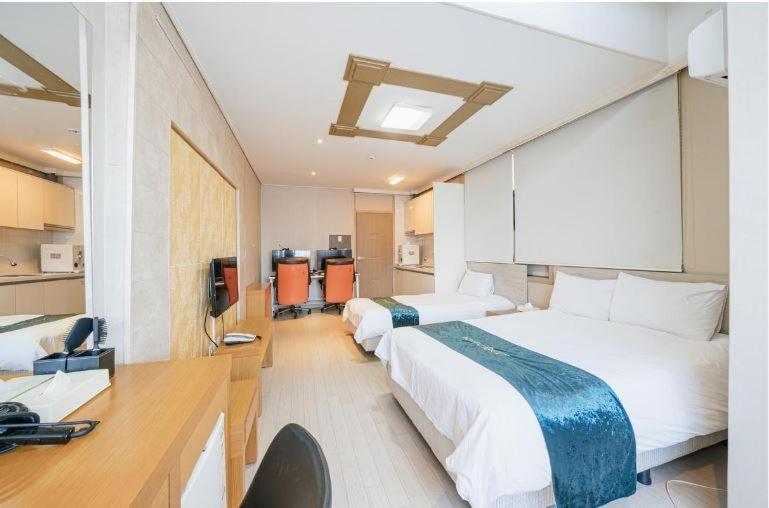 R&T Hotel جيجو المظهر الخارجي الصورة
